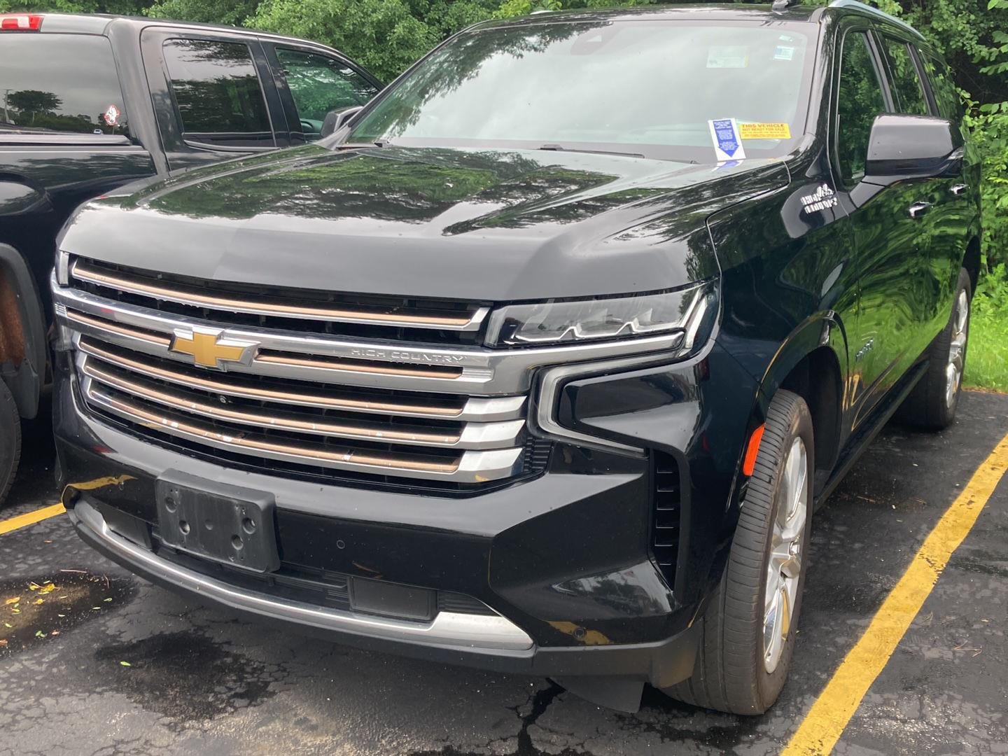 Used 2021 Black Chevrolet High Country image 3