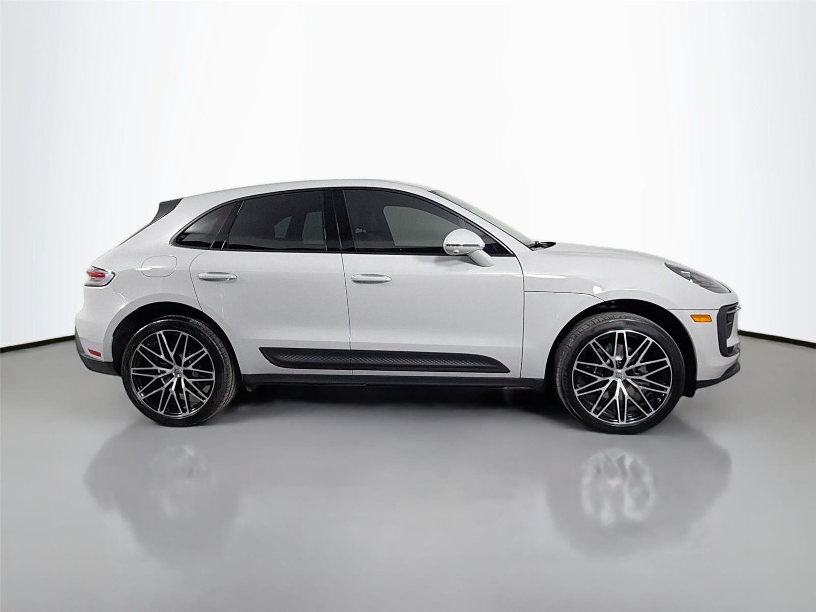 New 2026 Chalk Porsche  image 8