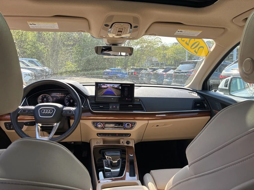 Used 2023 White Audi 55 Premium image 19
