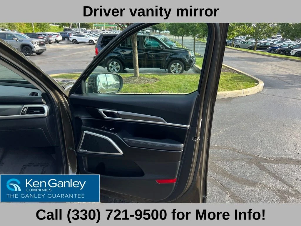 Used 2020 Green Kia S image 56