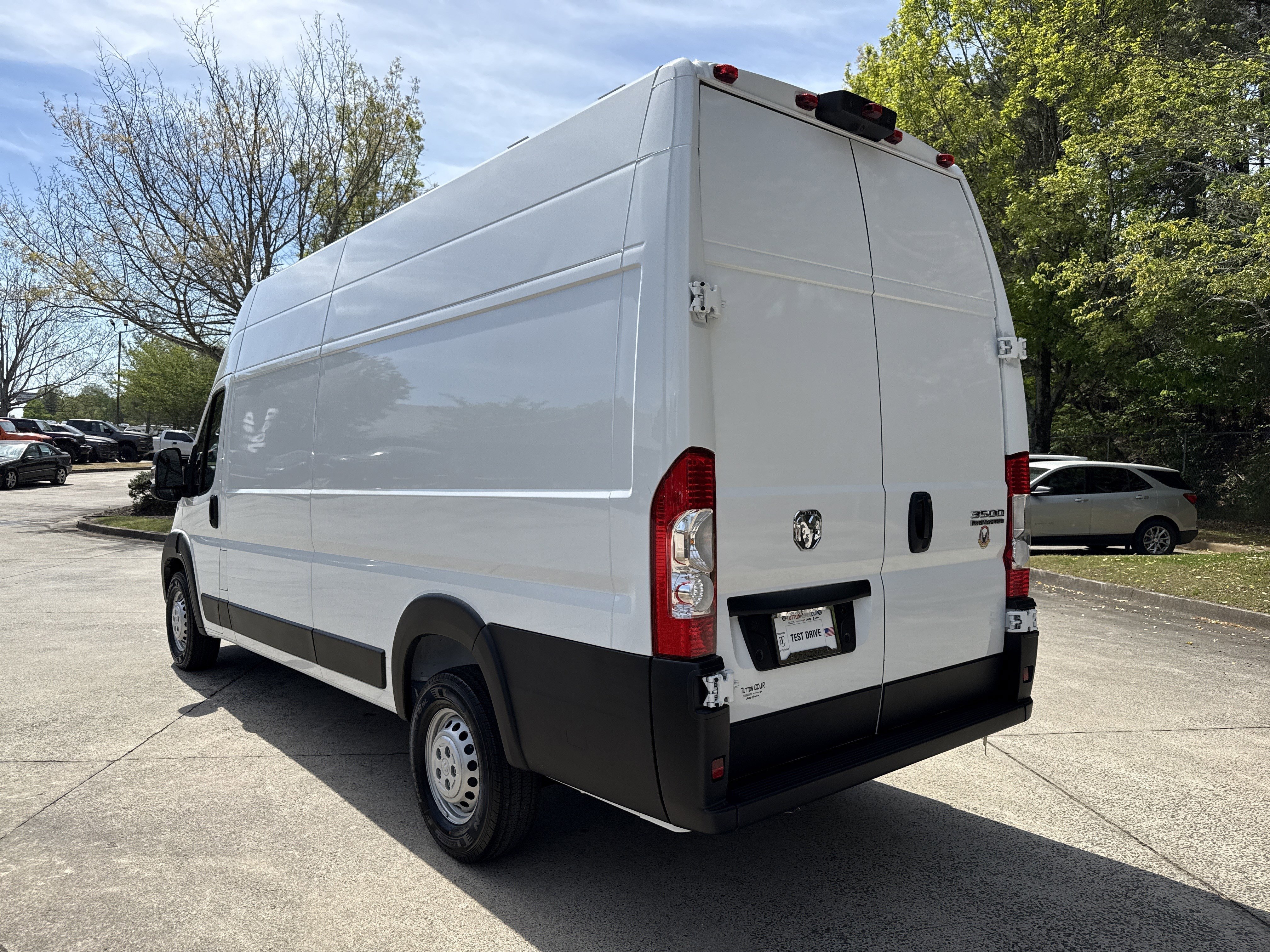 New 2026 Bright White Clear-Coat Exterior Paint RAM Tradesman image 5