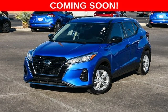 Used 2021 Blue Nissan S image 9