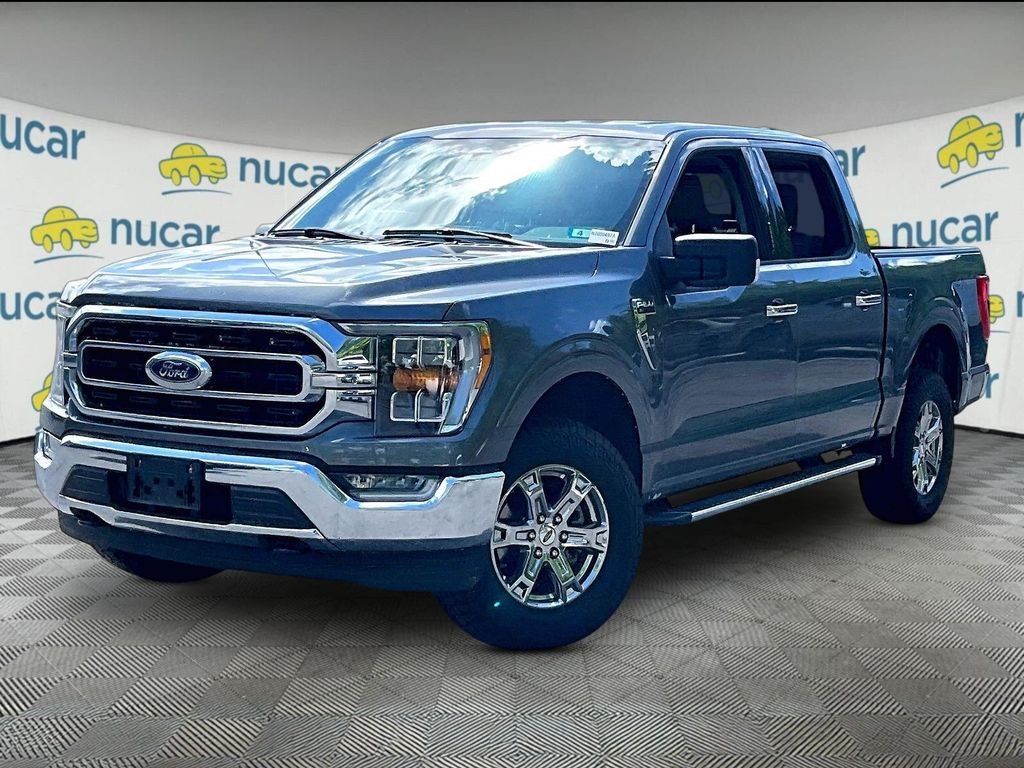 Used 2023 Gray Metallic Ford XLT image 2