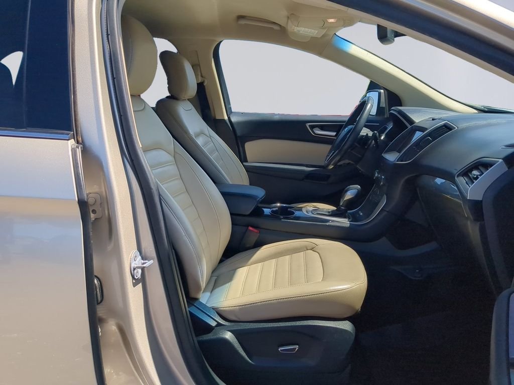 Used 2017 Gold Ford SEL image 19