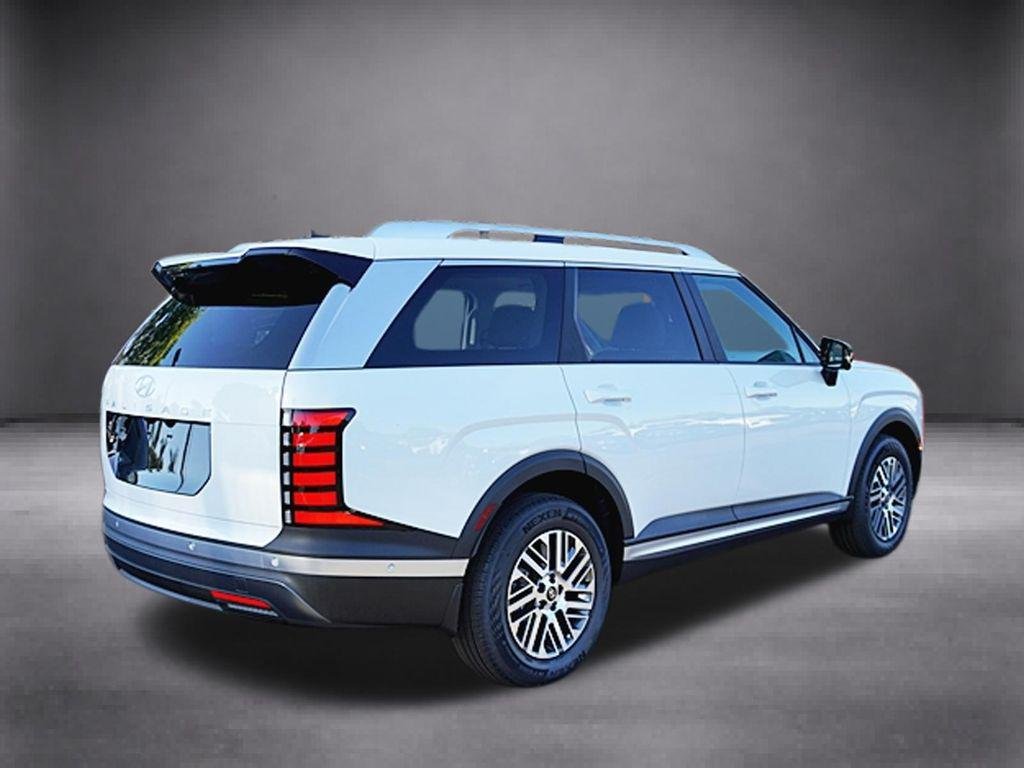 New 2026 White Hyundai SEL Premium FWD image 10