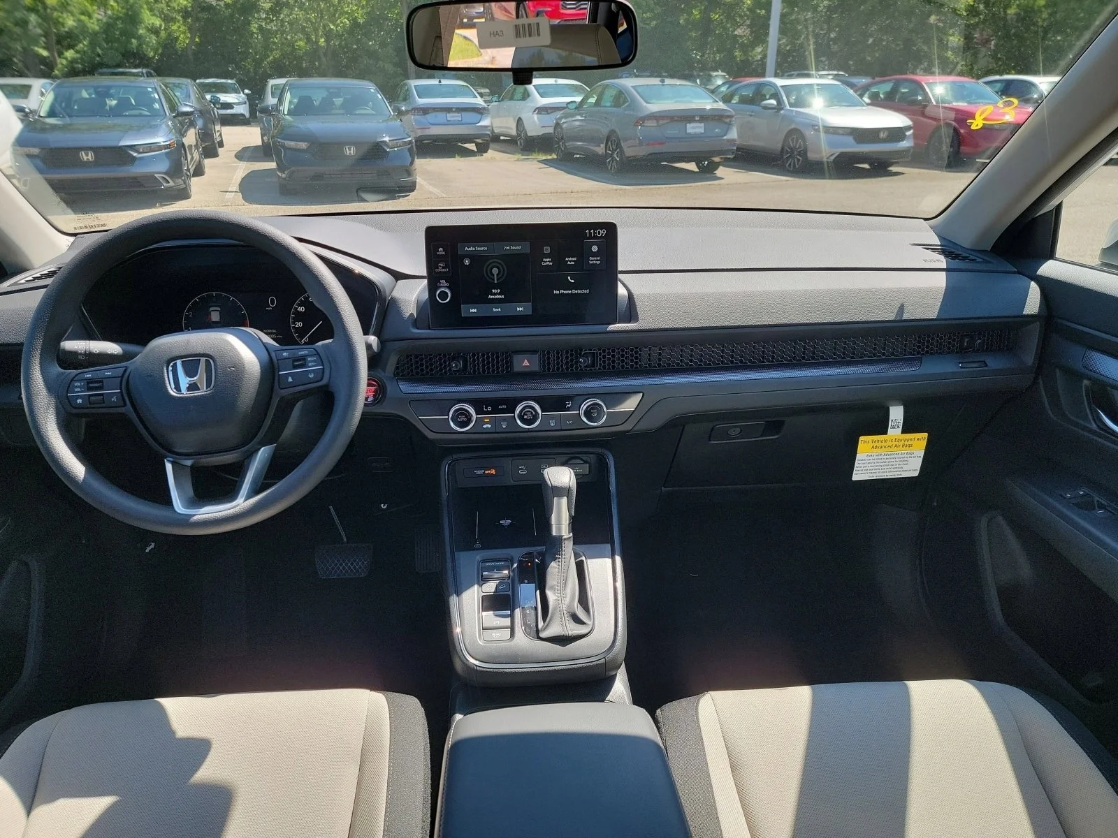 New 2026 Platinum White Pearl Honda LX image 9