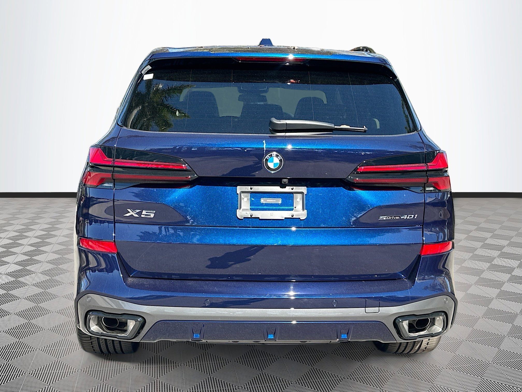 New 2026 Tanzanite Blue II Metallic BMW sDrive40i image 5