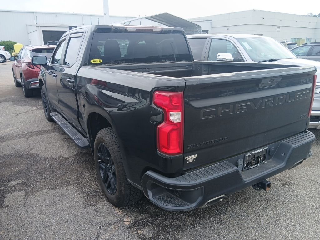 Used 2021 Black Chevrolet RST image 3