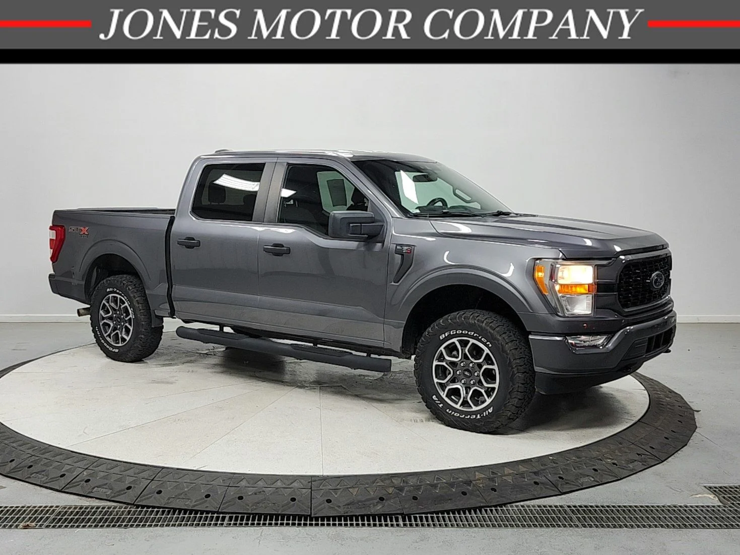 2021 Ford F-150 XL 4x4 SuperCrew 5-1/2 Box's photo