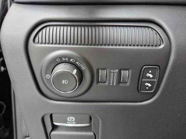 2025 Jeep Grand Wagoneer L Series II - Photo 22