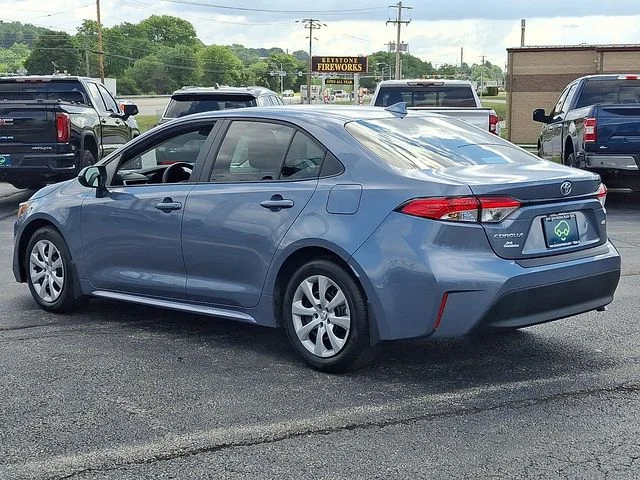 Certified Used 2025 Gray Toyota LE image 4