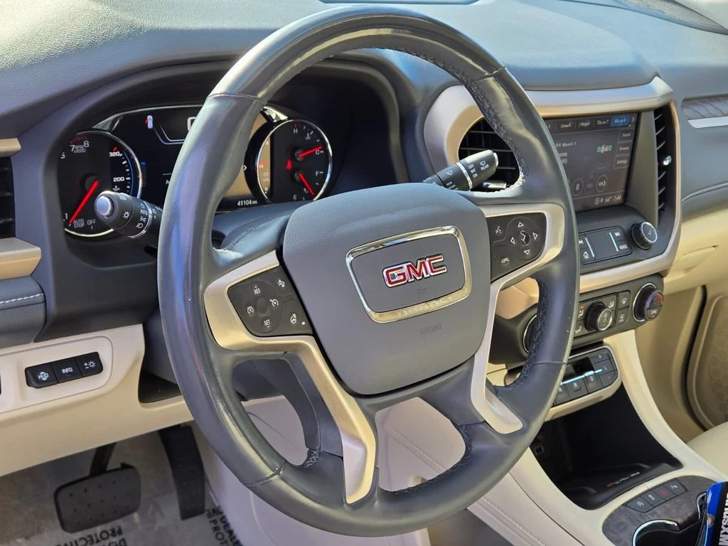 Used 2023 Light Stone Metallic GMC Denali image 18
