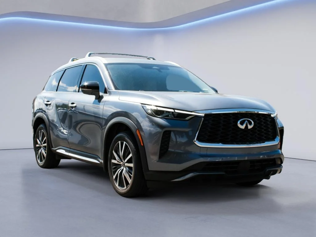 Used 2023 Moonbow Blue INFINITI SENSORY image 3