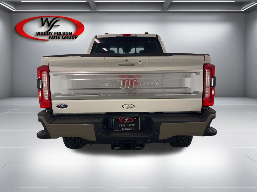 New 2026 Star White Metallic Tri-Coat Ford F-250® King Ranch® image 18