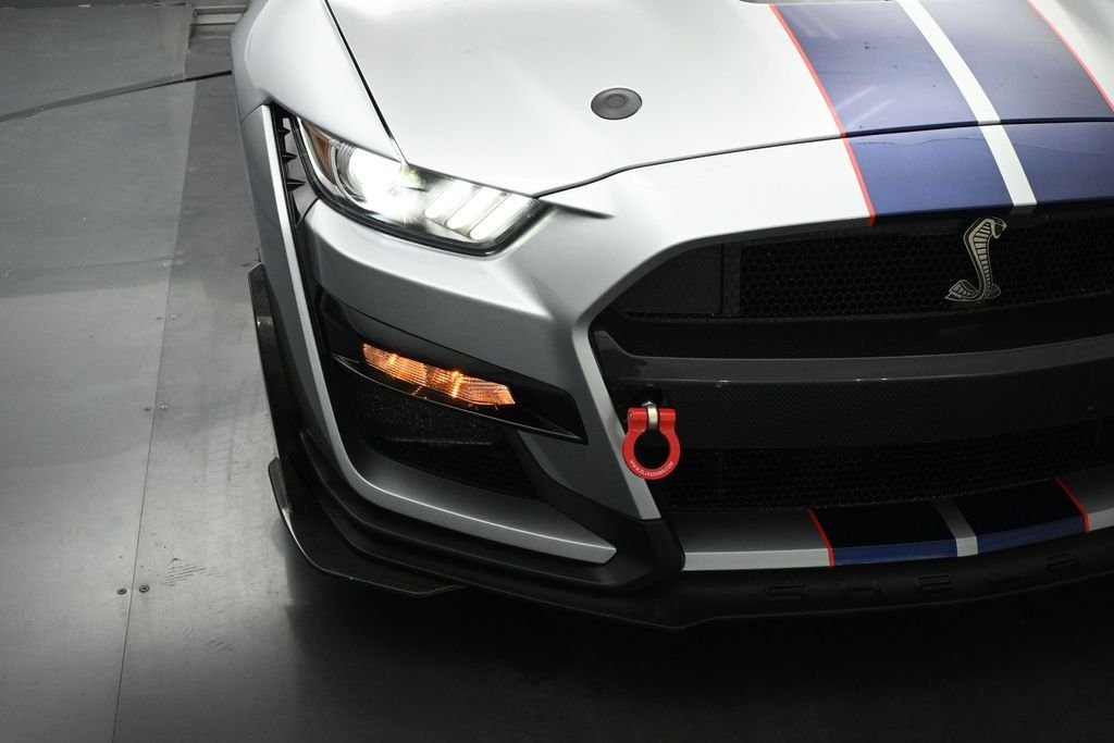 Used 2020 Silver Ford Shelby GT500 image 19