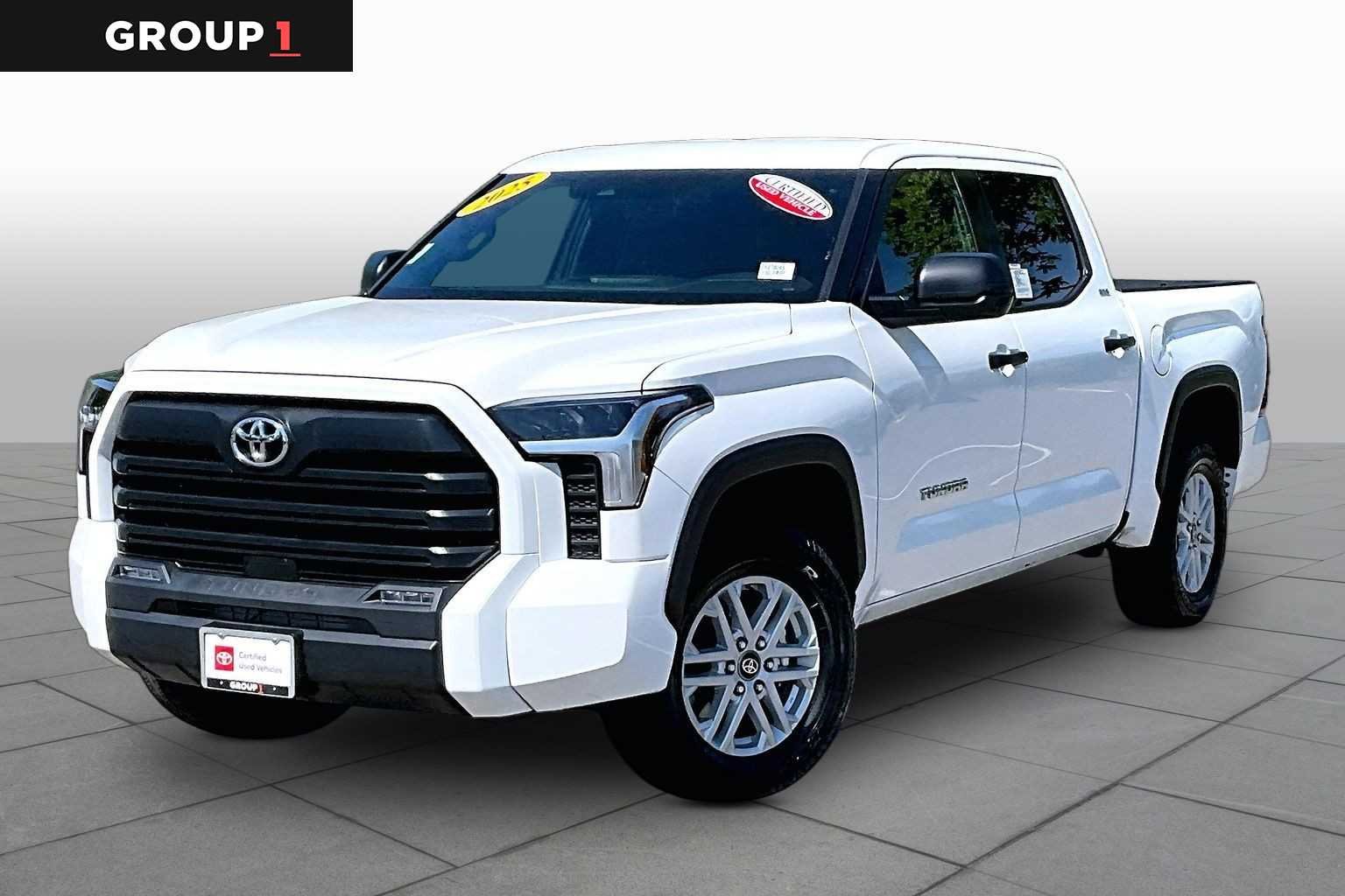 2025 Toyota Tundra SR5 3.4L 4WD CrewMax 5.5' Bed's photo