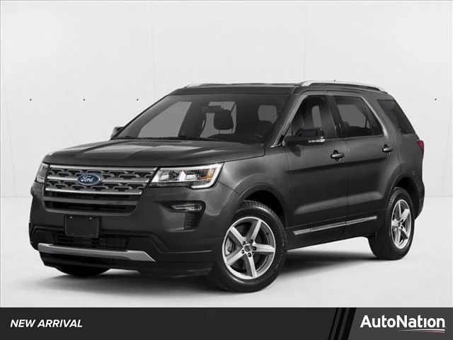 Used 2018 Magnetic Metallic Ford XLT image 1