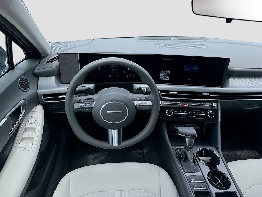 New 2026 Portofino Gray Hyundai SE image 15