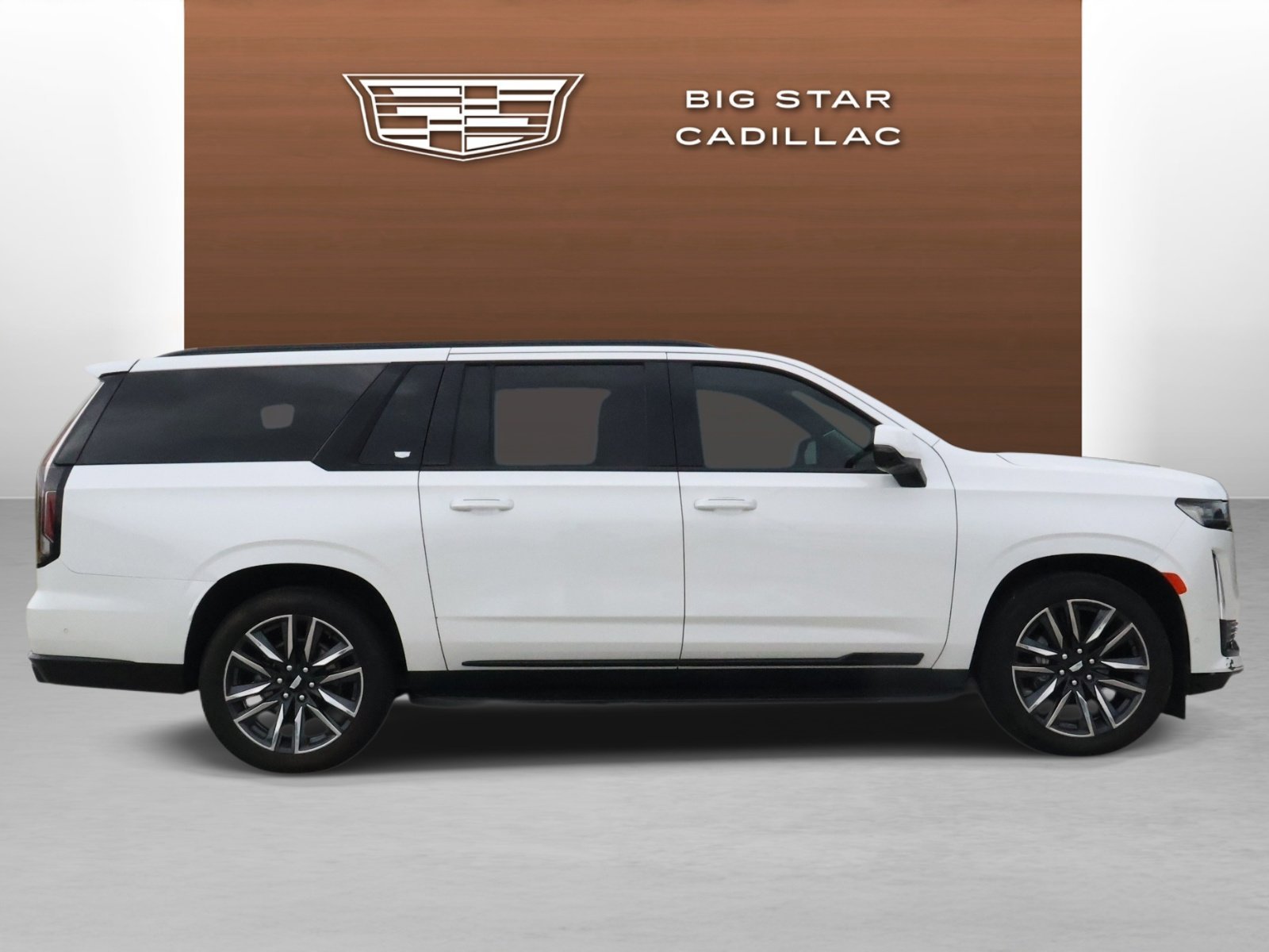 Used 2024 Crystal White Tricoat Cadillac Sport image 5