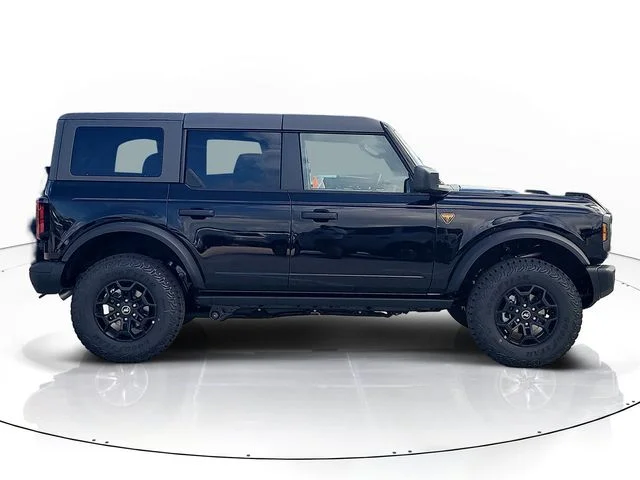 New 2026 Shadow Black Ford Badlands image 4
