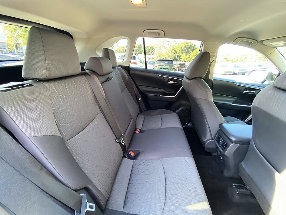 Used 2020 Midnight Black Metallic Toyota Hybrid XLE image 23