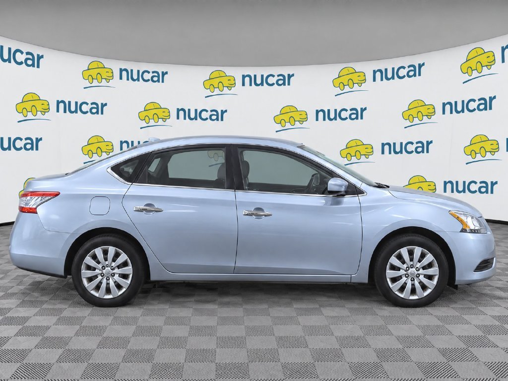 Used 2015 Silver Nissan SV image 8
