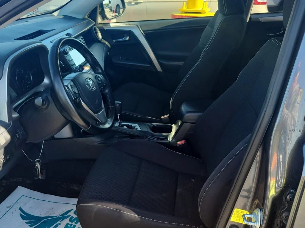 Certified Used 2017 Gray Toyota XLE image 6