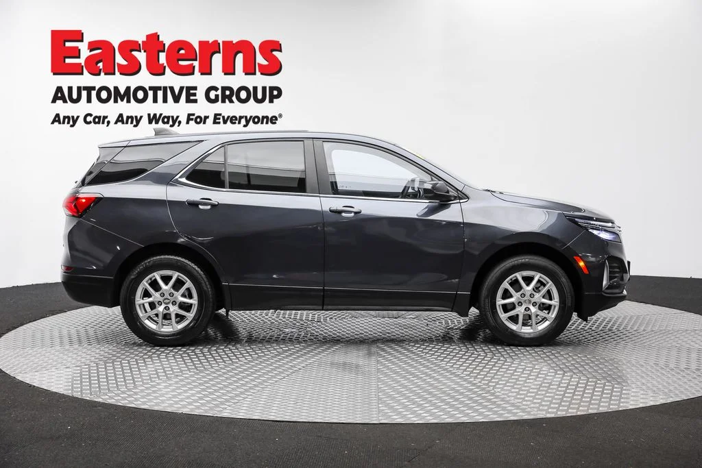 Used 2023 Gray Chevrolet LT image 4