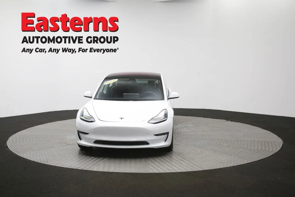 Used 2018 White Tesla Long Range image 47