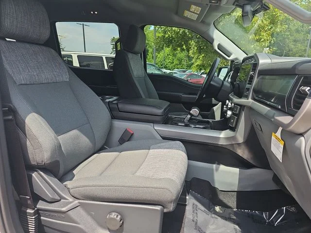 Used 2023 White Ford XLT image 10