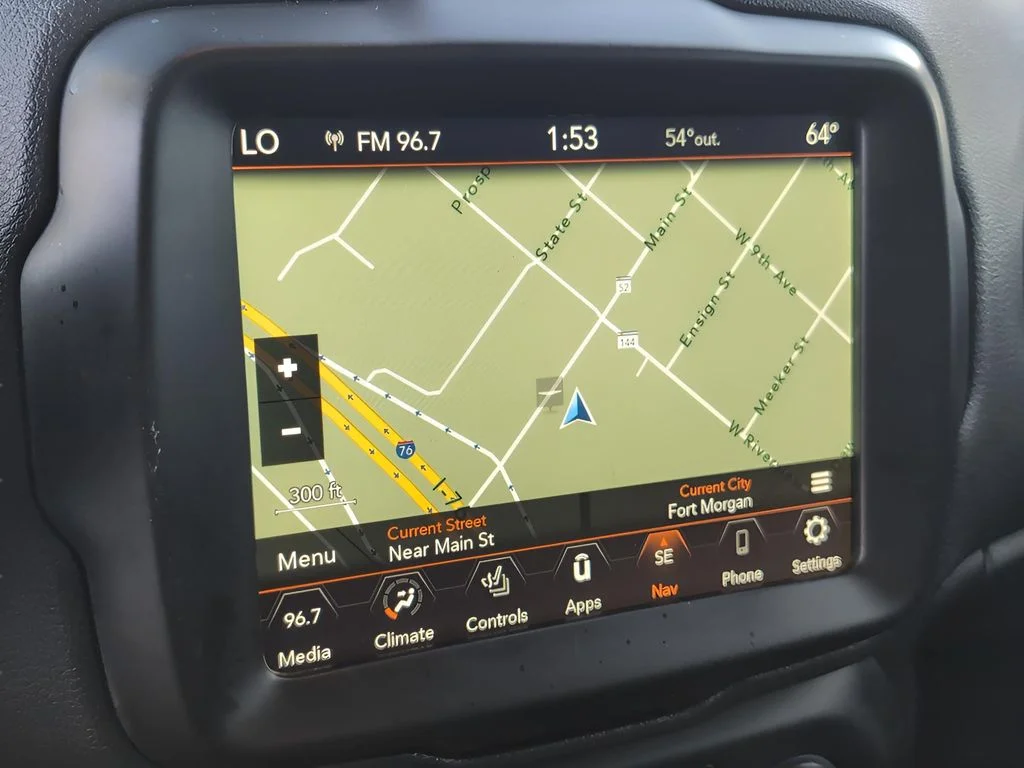 Used 2021 Omaha Orange Clearcoat Jeep Trailhawk image 19