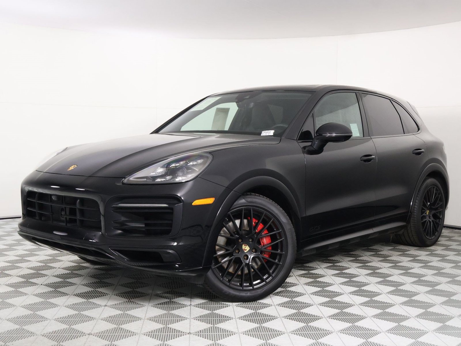 2023 Porsche Cayenne