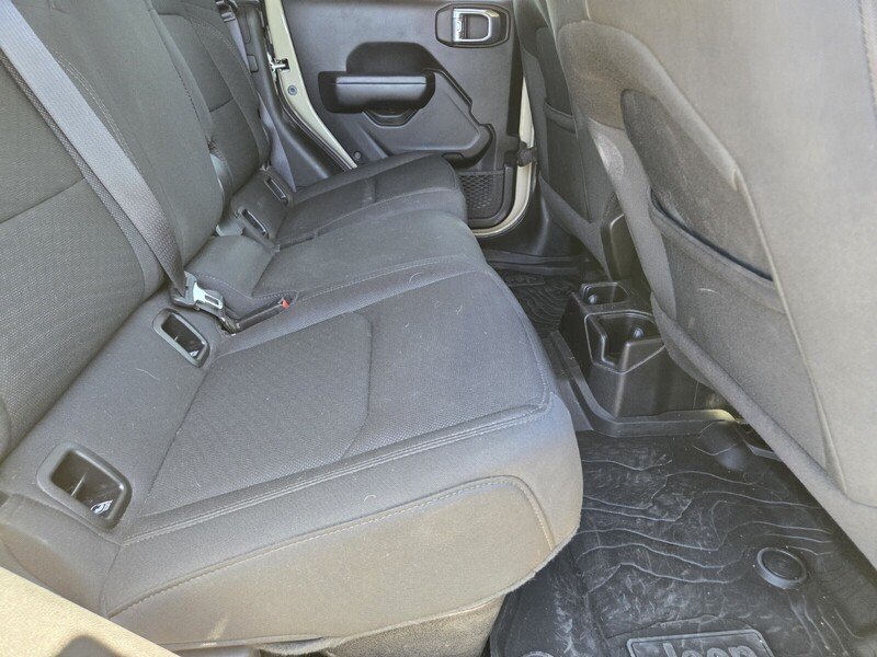 Used 2020 Gobi Clearcoat JEEP SPORT S 4X4 image 14