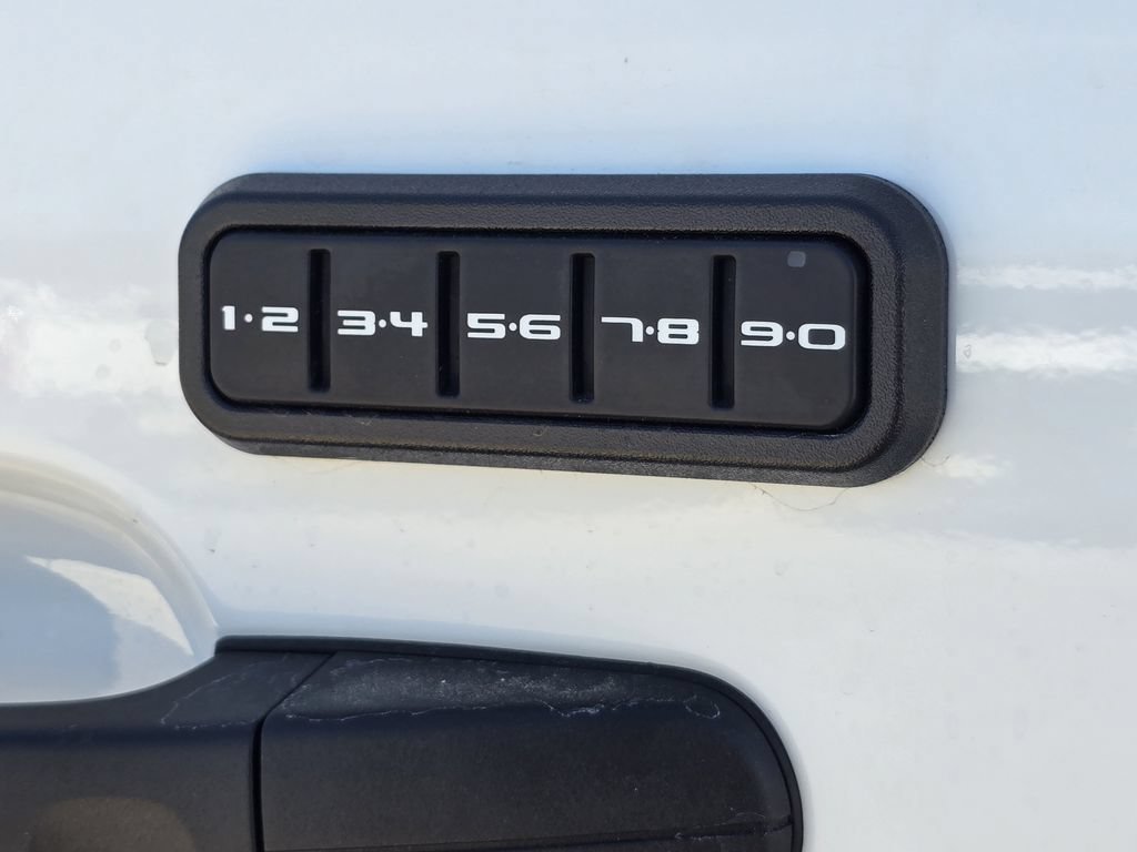 New 2026 Oxford White Ford XLT image 18