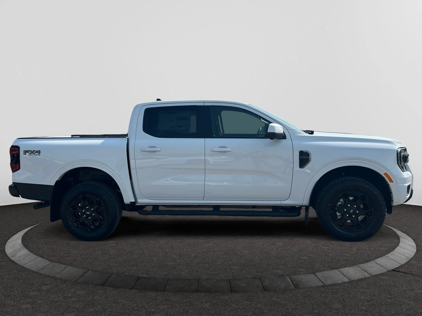New 2026 Oxford White Ford Lariat image 6