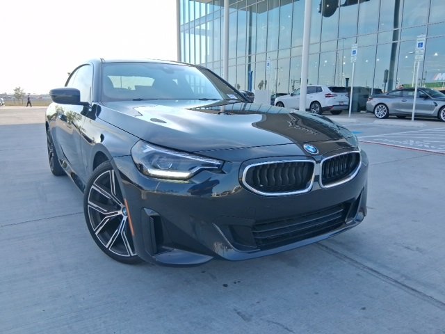 2024 BMW 2 Series 230i