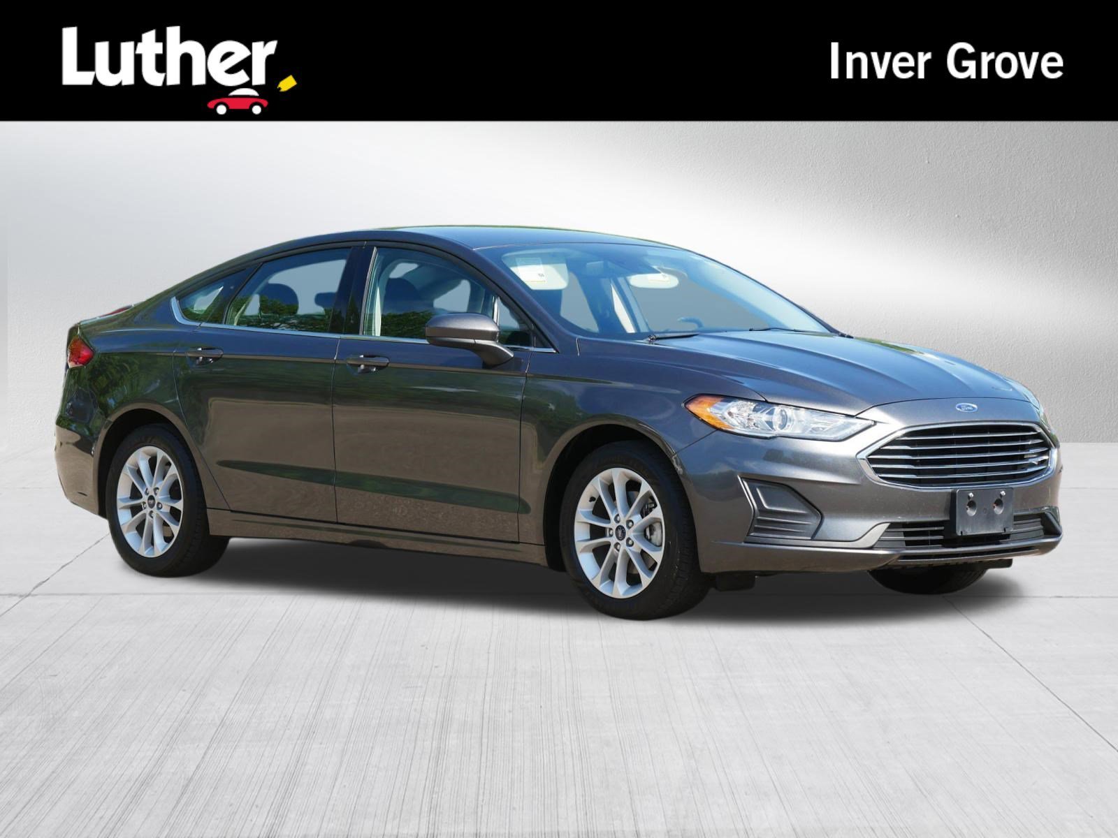 2019 Ford Fusion SE FWD's photo