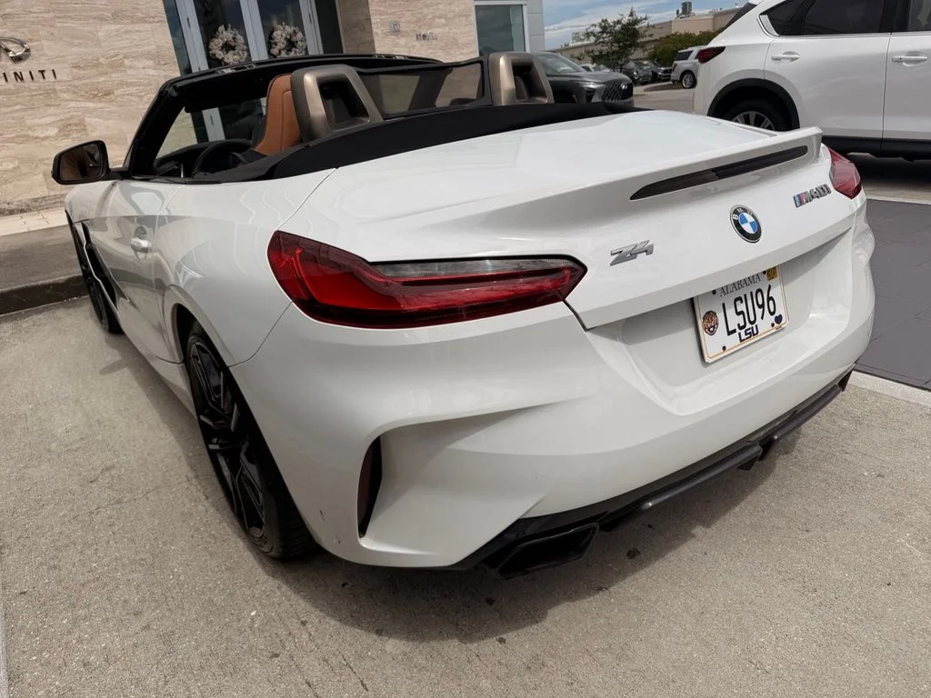 Used 2020 White BMW sDrive M40i image 8