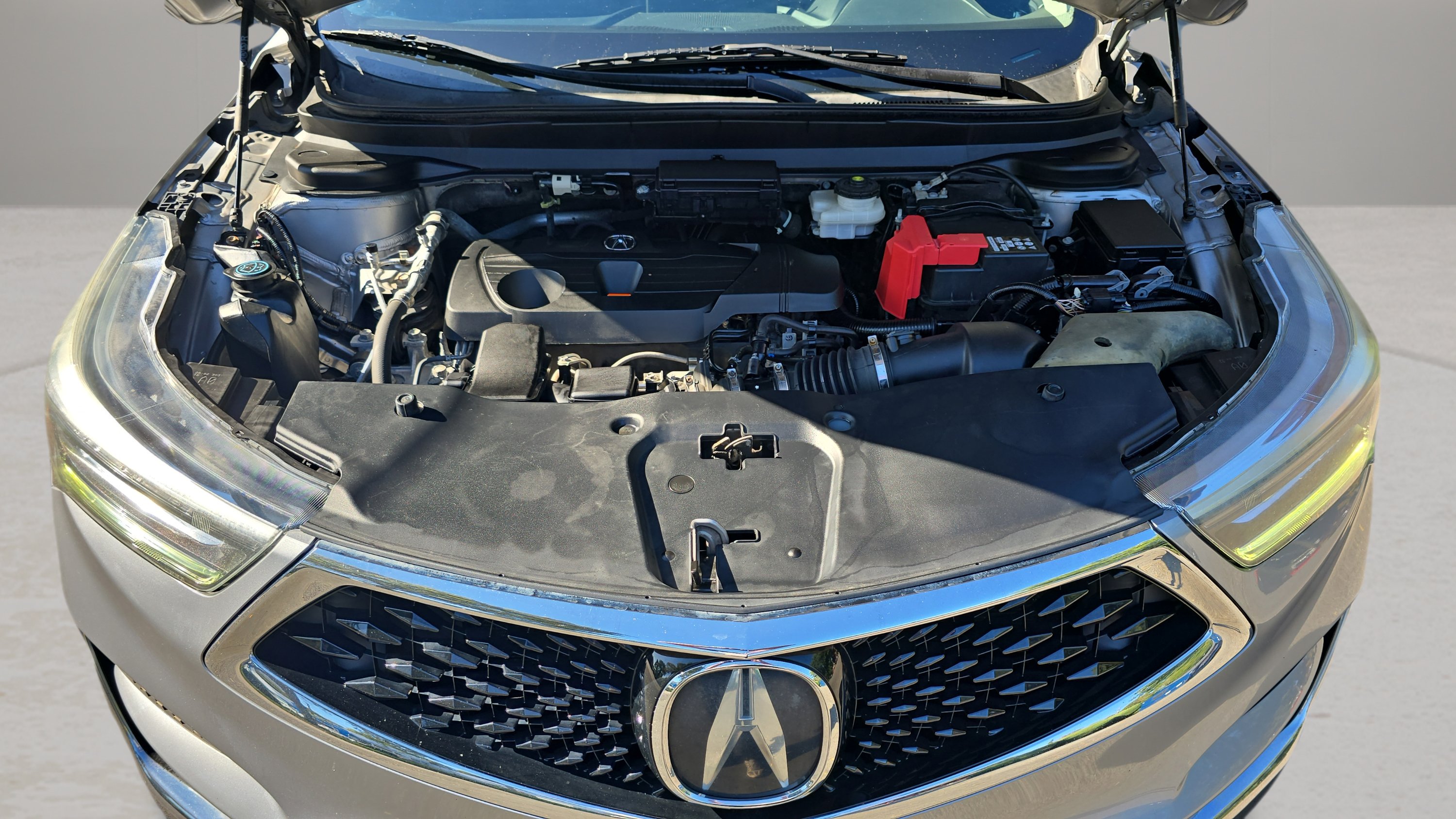 Used 2019 Silver Acura SH-AWD image 27