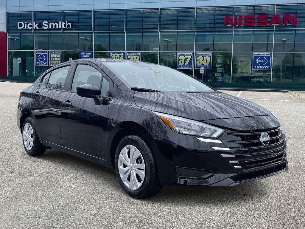 2025 Nissan Versa Sedan S