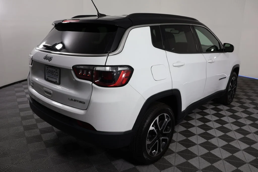 Used 2024 Bright White Clearcoat Jeep Limited image 8