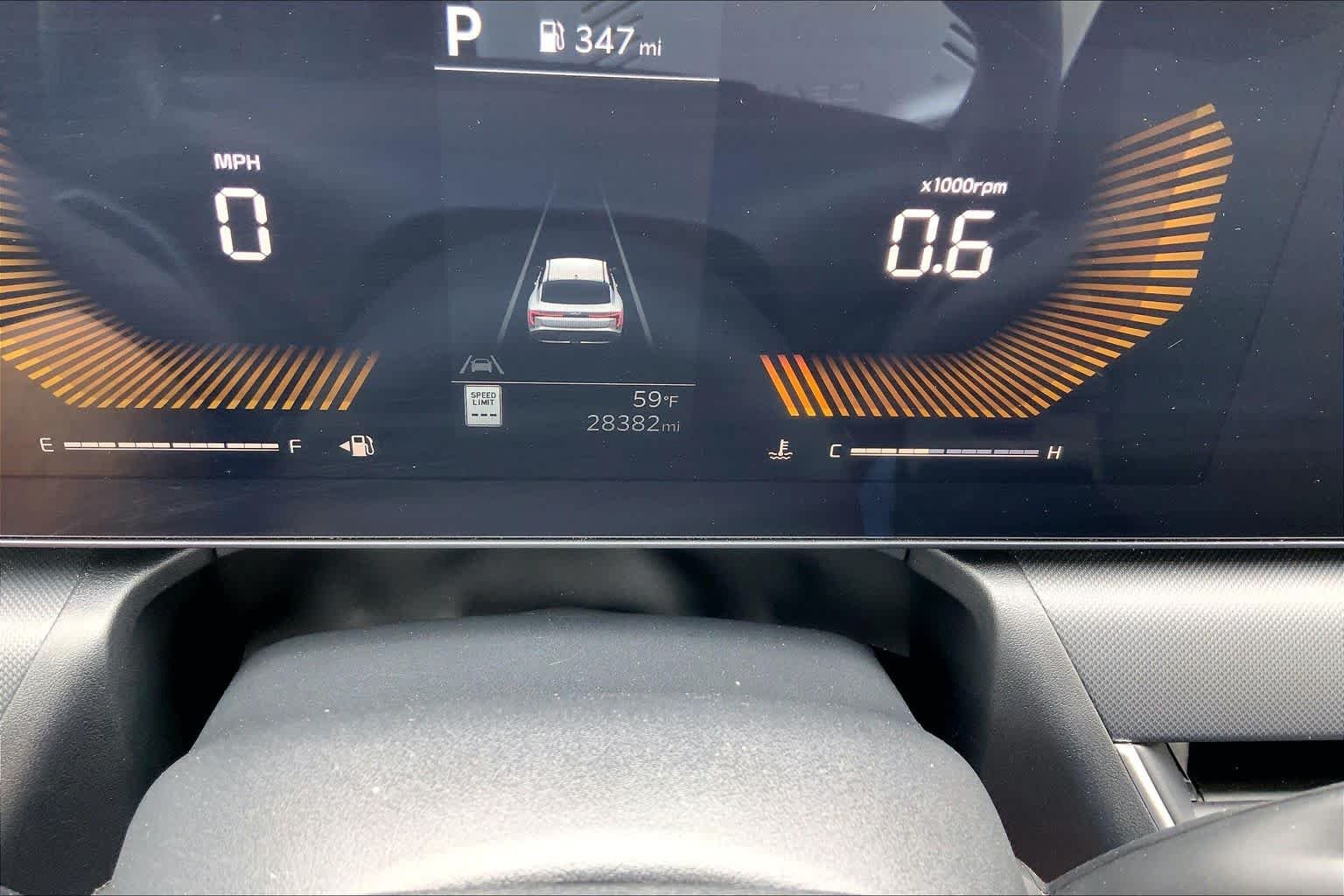 Used 2025 Snow White Pearl Kia LXS image 26
