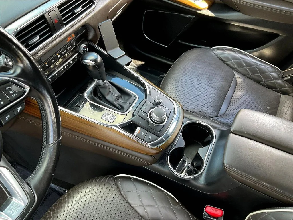 Used 2021 Machine Gray Mazda Signature image 22