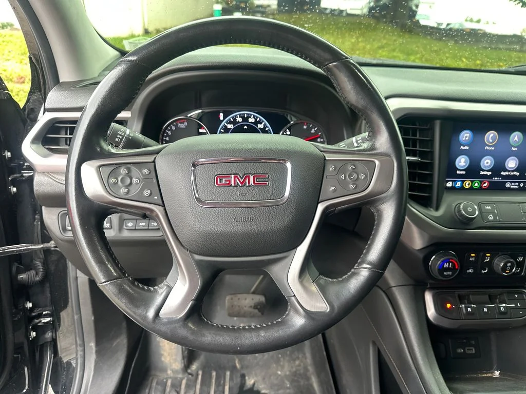 Used 2022 Black GMC AT4 image 10