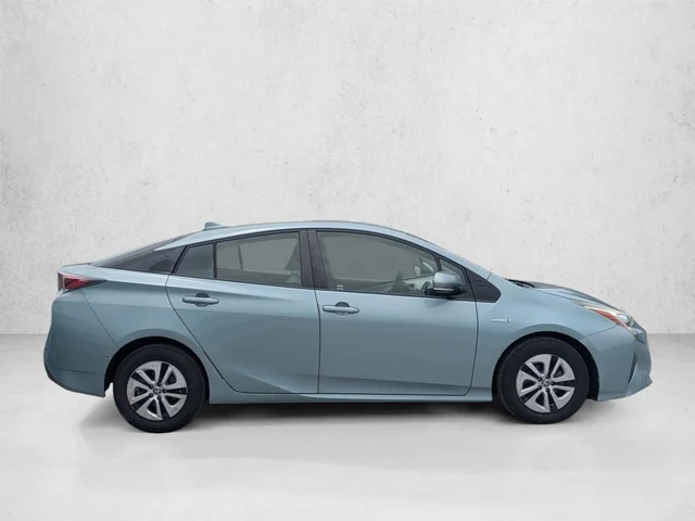 2017 Toyota Prius Three