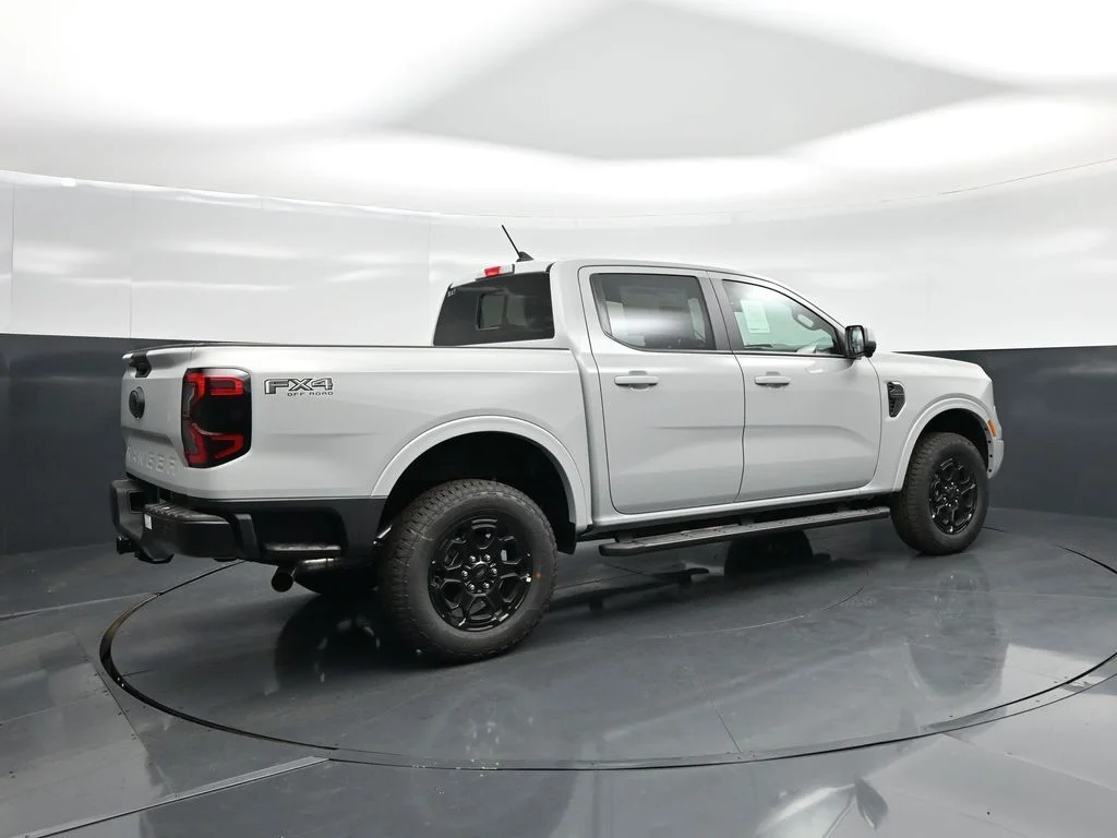 New 2026 Avalanche Ford Lariat image 24