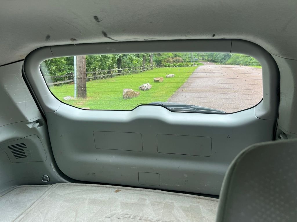Used 2012 White Toyota Two image 26