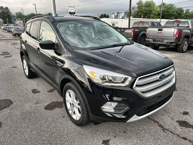 Used 2018 Black Ford SEL image 10