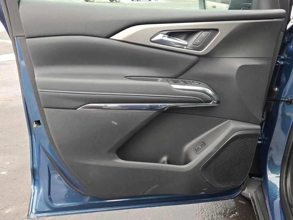 2026 Chevrolet Traverse LT - Photo 22
