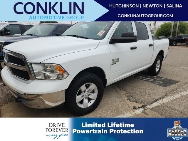 2022 RAM 1500 Classic Tradesman 4x4 Crew Cab 5'7's photo